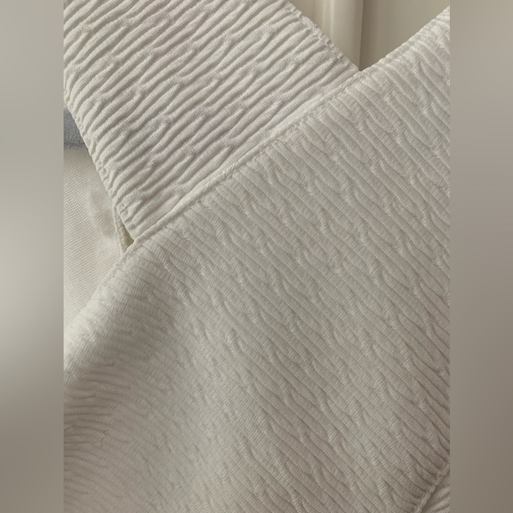 White Halter Top - Ribbed/Textured - Picture 3 of 4
